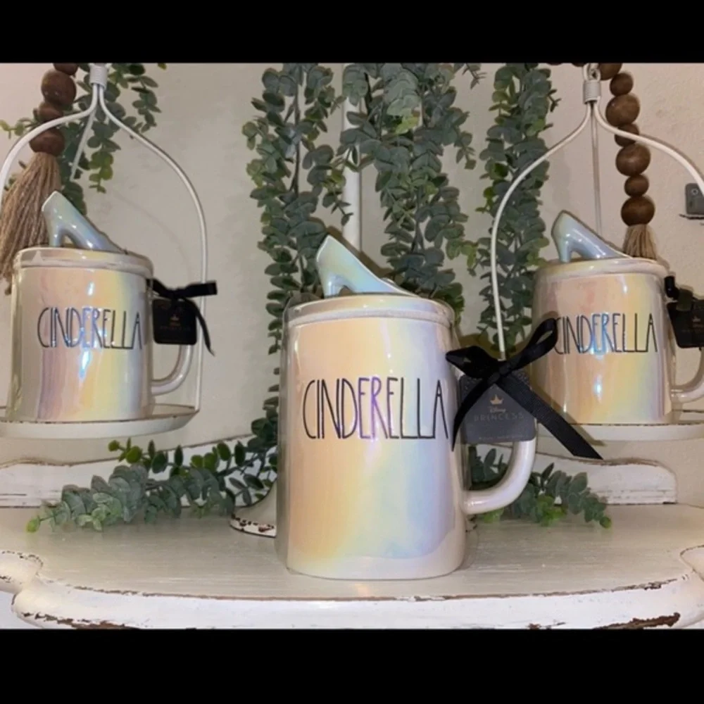 Beautiful of Rae Dunn Disney Princess Cinderells mugs - Picture 1 of 6